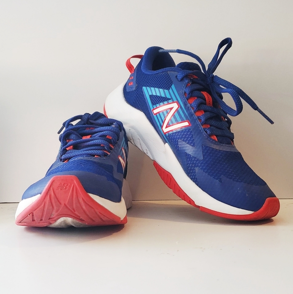 Kids New Balance Blue/Orange Running Shoes, Size 3